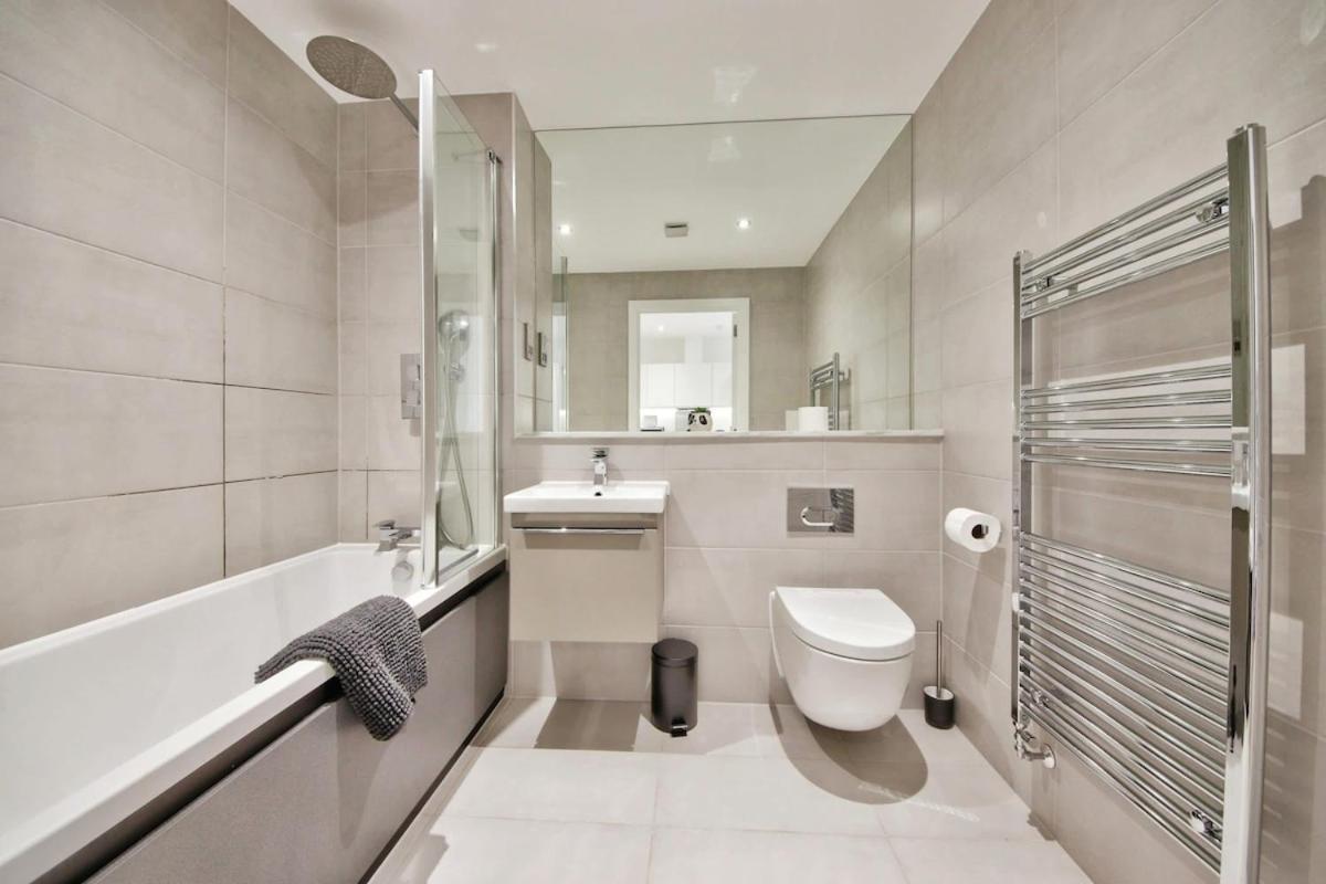 Modern Comfort 1 Bed Apartment Broadoaks, Sulihull Solihull Exterior foto